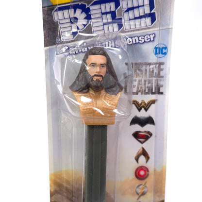 PEZ Aquaman Footed Candy Dispenser 2017 DC