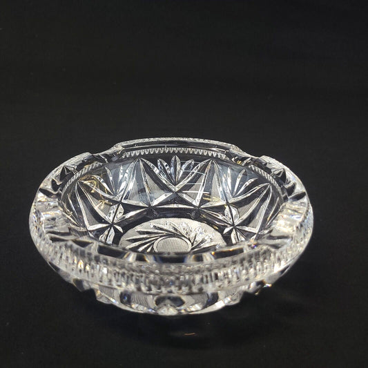 Vintage Cut Glass Pinwheel Stars Lead Crystal Heavy Round Ashtray 6" Diameter