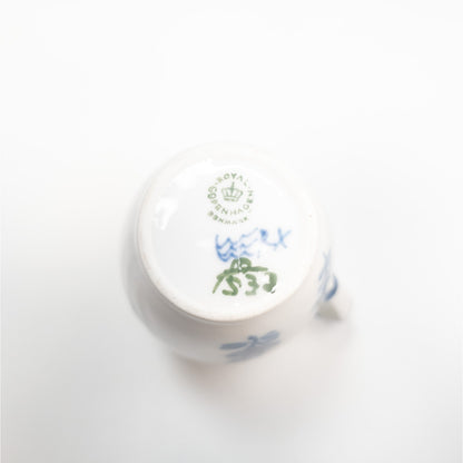 Royal Copenhagen Ceramic Mini 4" Creamer Pitcher Blue Flower Pattern