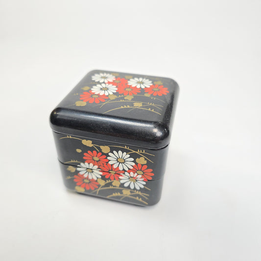 Vintage Japanese 2 Tier Lacquer Bento Trinket Box Flower Pattern