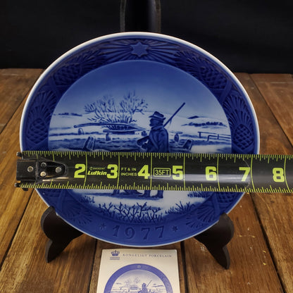 1977 Royal Copenhagen Christmas Plate Immervad Bridge by Kai Lange The Hunter