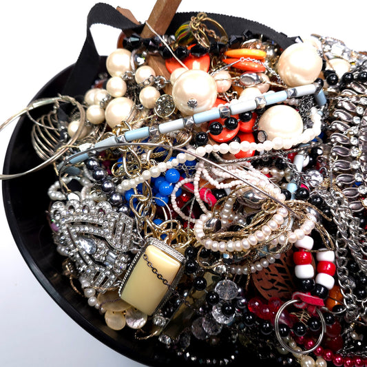 10 lb Vintage to Now Mixed Jewelry Lot Costume Craft Repair Resale JL22
