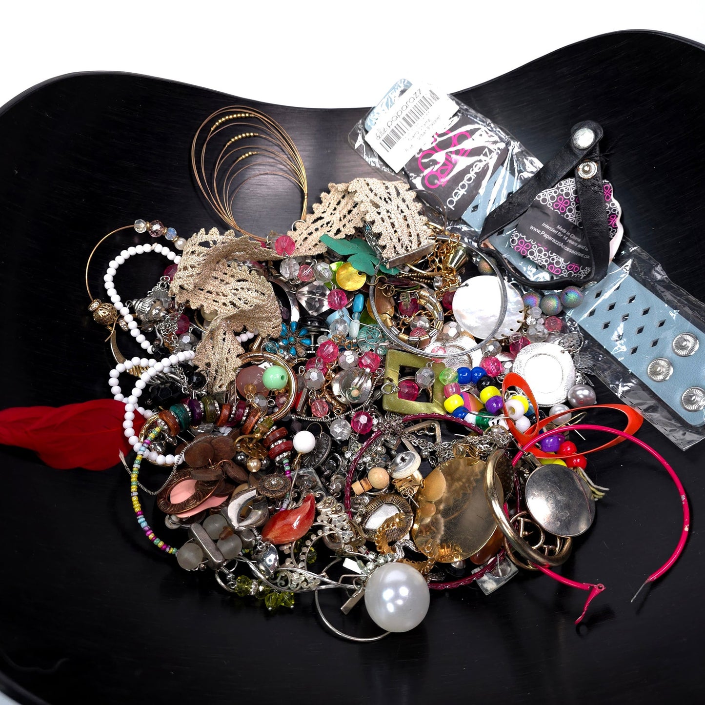 1 lb Vintage to Now Mixed Jewelry Lot Costume Craft Repair Resale JL17