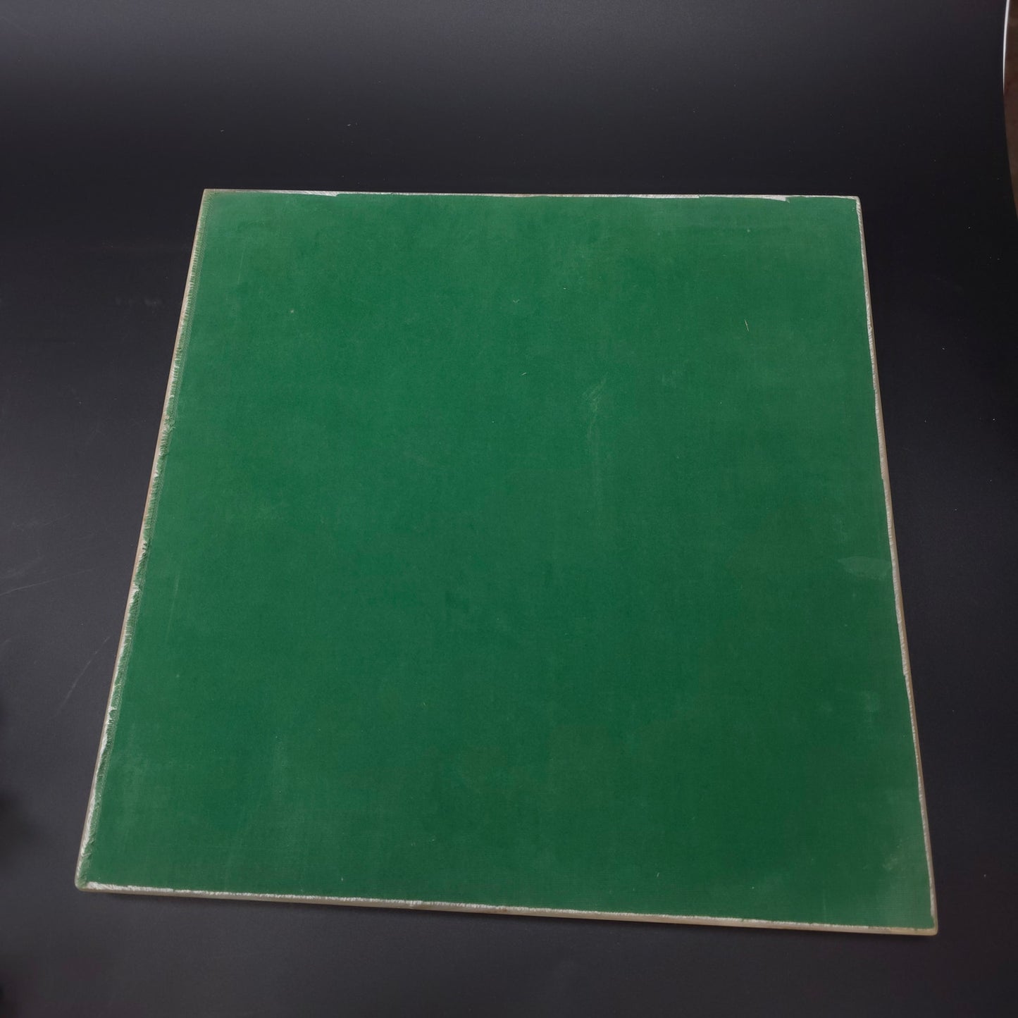 Vintage Green White Onyx Stone Carved Chess Board Set Mexico