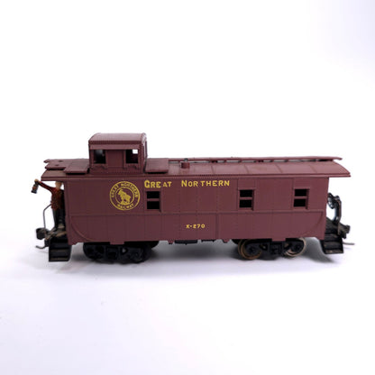 HO Scale Great Northern X270 Caboose Train Car