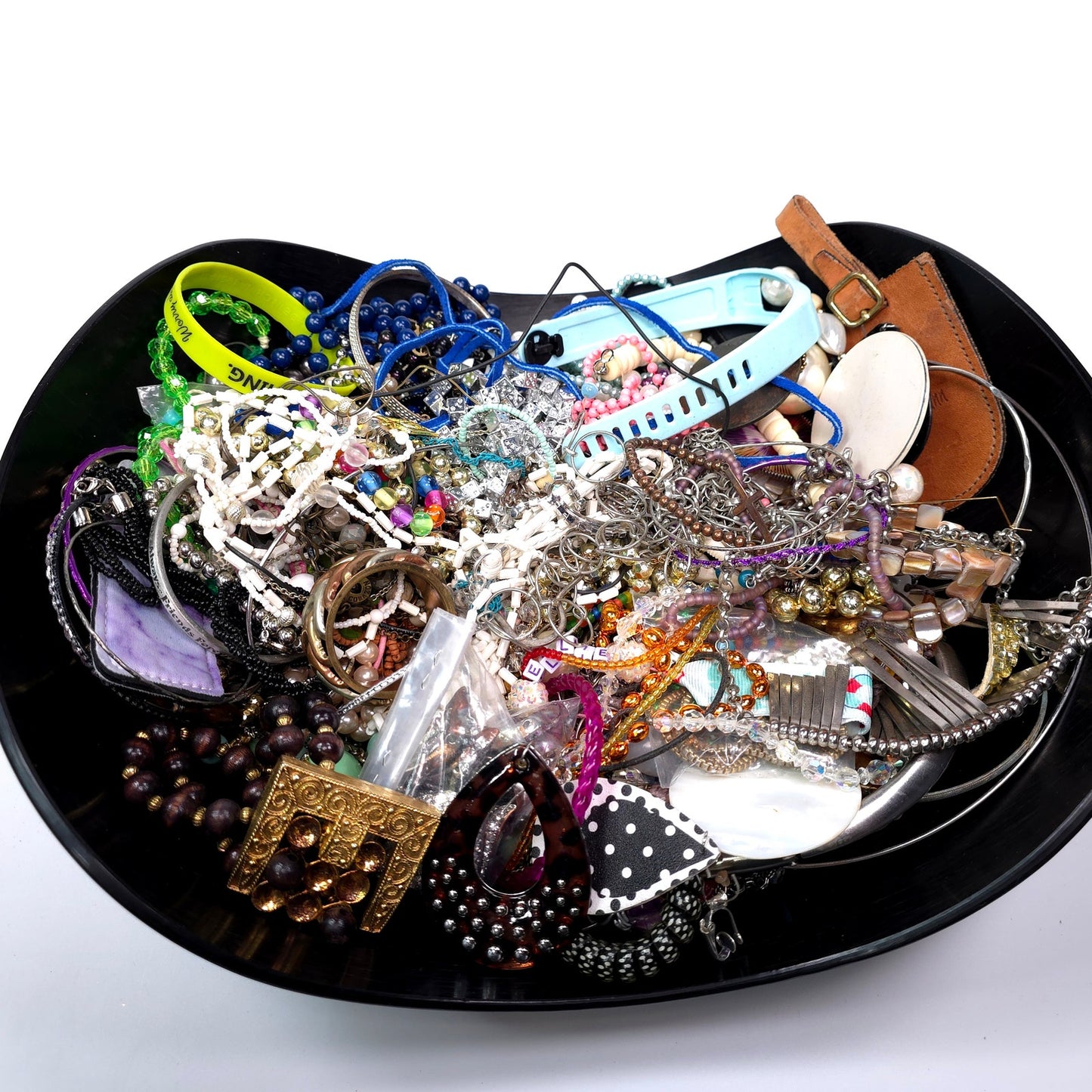 5 lb Vintage to Now Mixed Jewelry Lot Costume Craft Repair Resale JL9