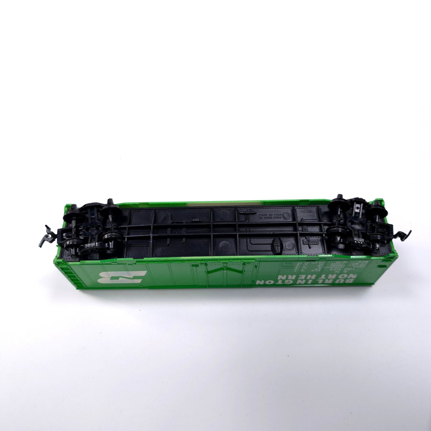 Tyco HO Scale Burlington Northern BN 100024 Train Car