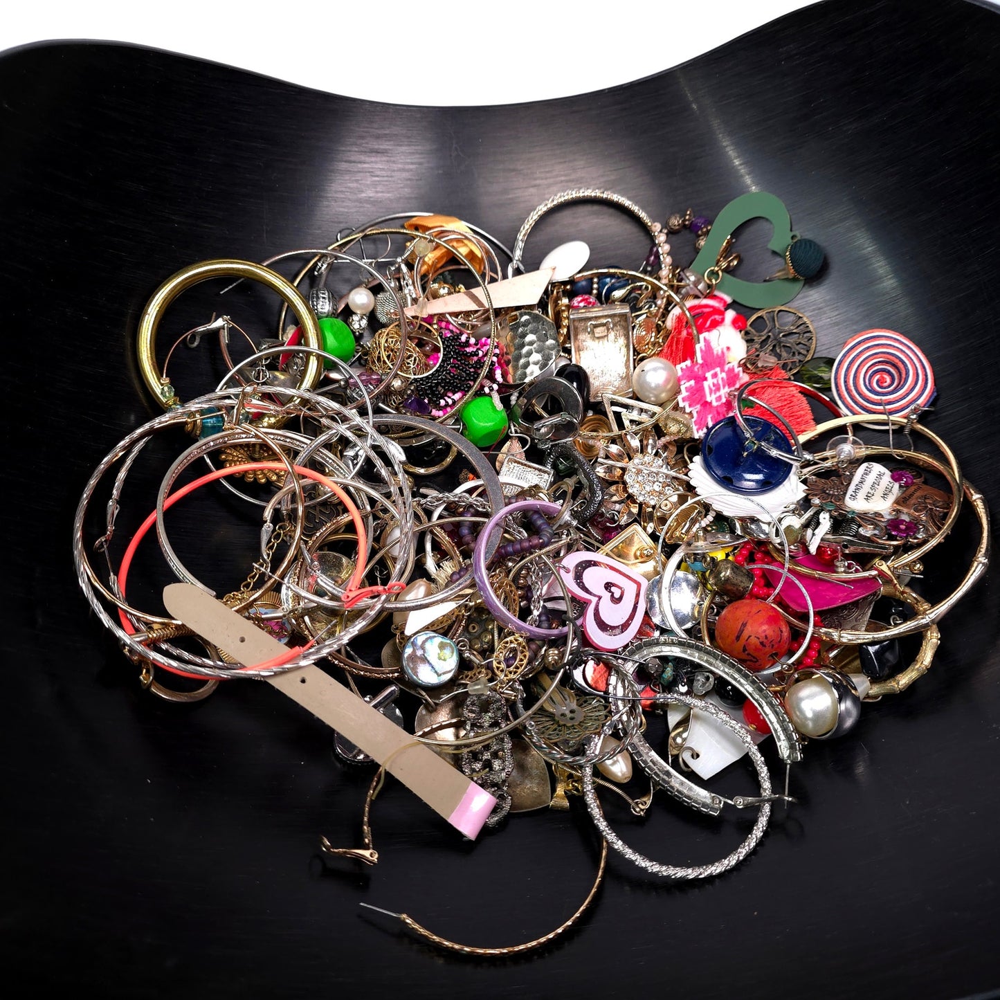 1 lb Vintage to Now Mixed Jewelry Lot Costume Craft Repair Resale JL12