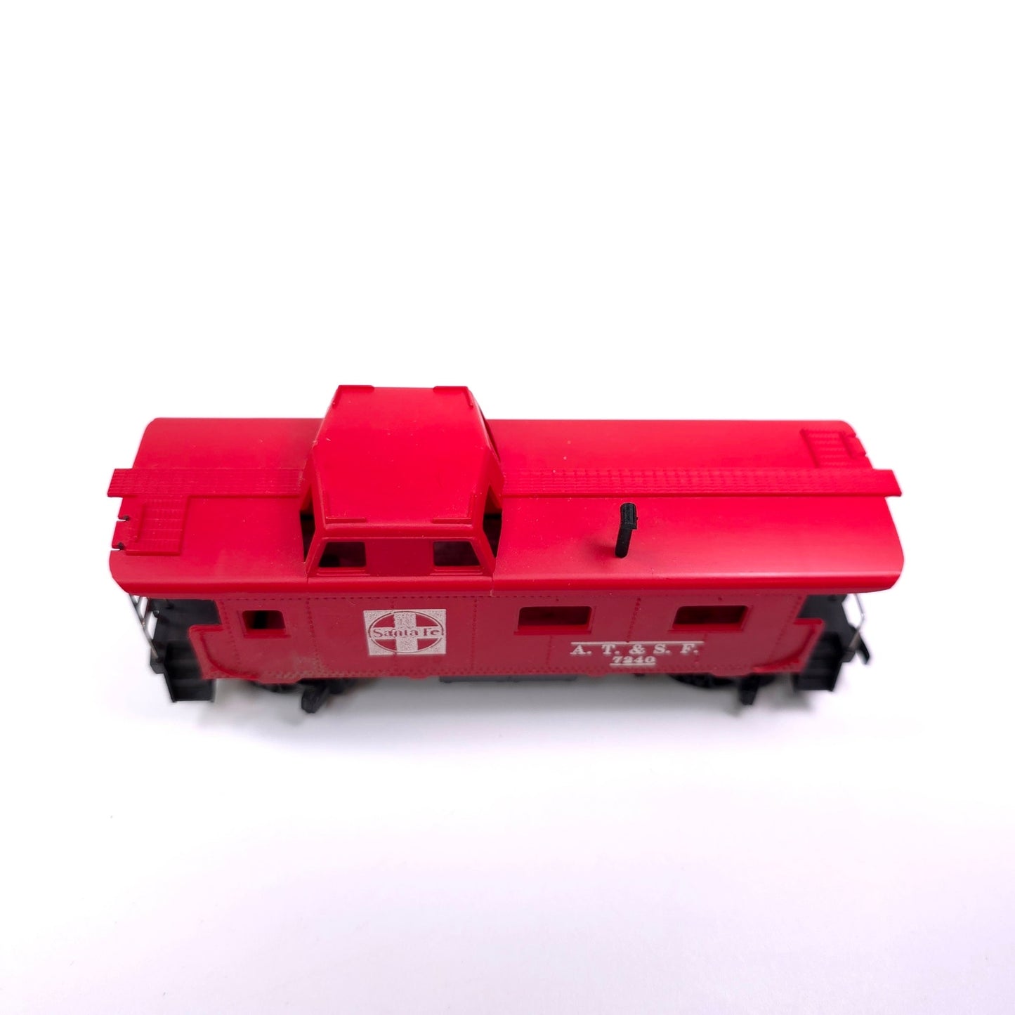 HO Scale Santa Fe ATSF 7240 Caboose Train Car