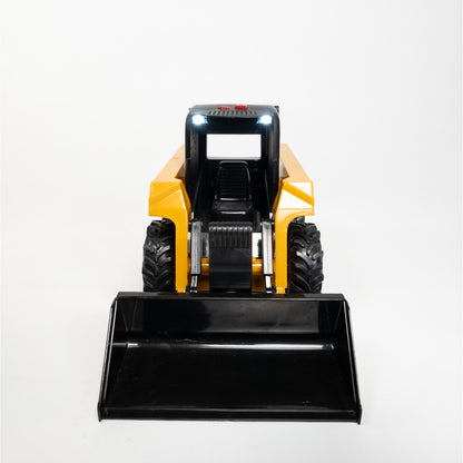 John Deere Ertl Skid Steer Battery Operated Toy F0517YL00 w/ Accessories