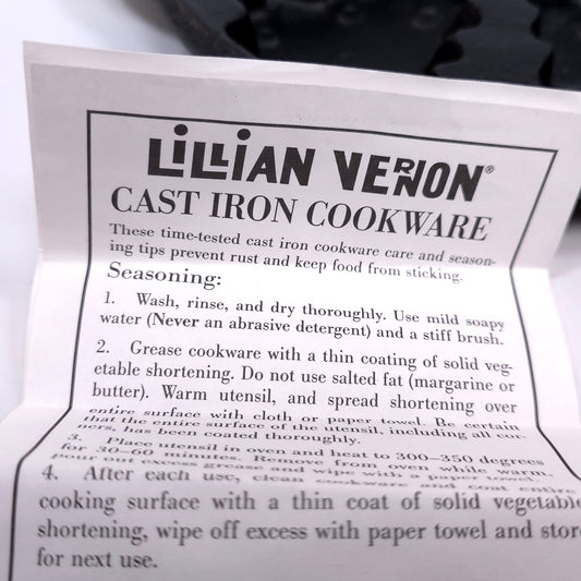 Lillian Vernon Cast Iron Christmas Tree Cookie Muffin Brownie Pan