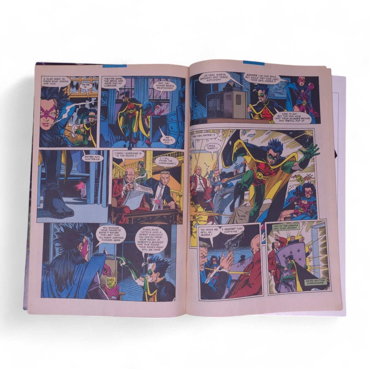 Robin 3 Cry of the Huntress Part 4 of 6 #4 DC Comics Comic Book