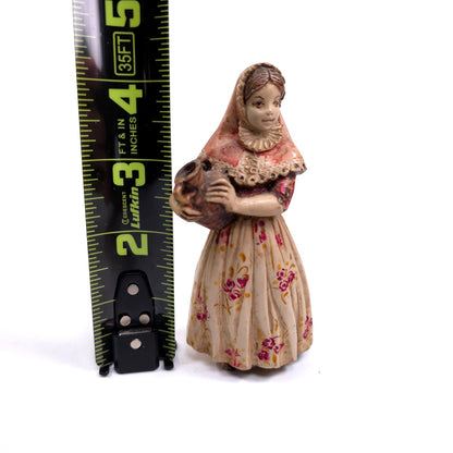 Vintage Ricardo Resin Figurine Woman Holding Pitcher Jar Pottery Signed