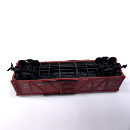 HO Scale Sante Fe & A.T. Red Box Car w/ Sliding Doors Train Car