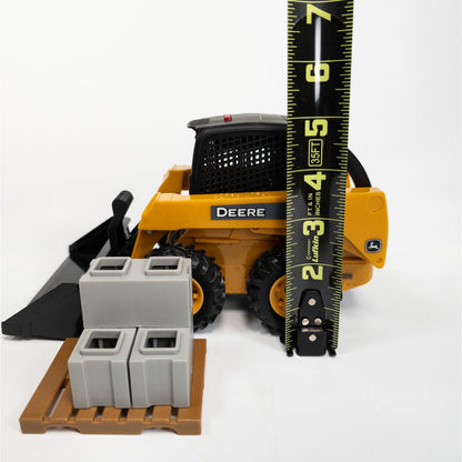 John Deere Ertl Skid Steer Battery Operated Toy F0517YL00 w/ Accessories