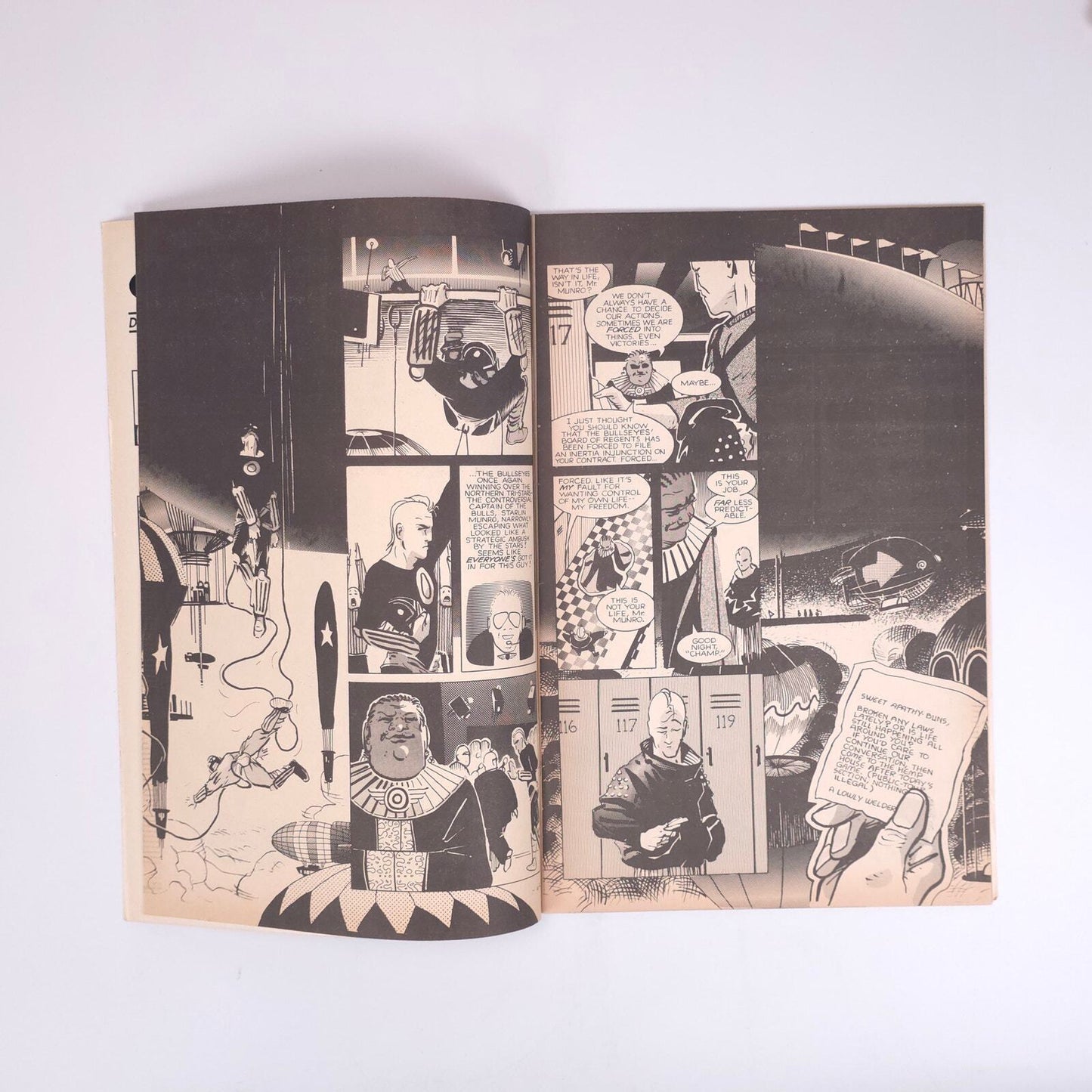 DHP #45 Dark Horse Comics Comic Book