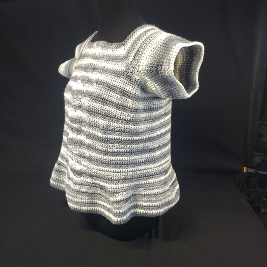 Handmade Cabled Peplum Tee Medium - Stylish and Trendy Summer Wear